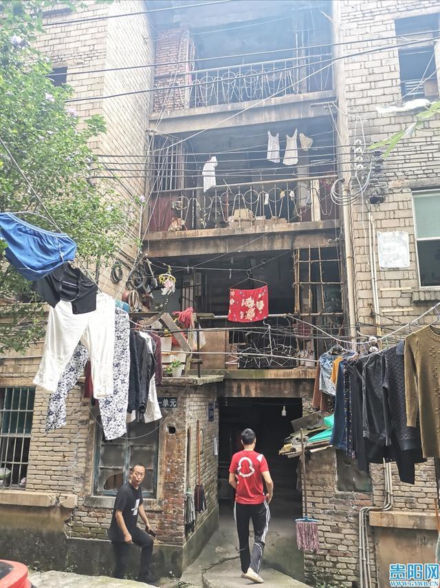 “文明放大镜融媒采访”第二站走进南明区