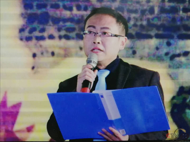 只顾登攀不问高——记河南省原阳县第一初级中学副校长刘建辉