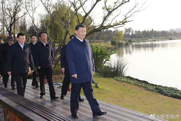 习近平：生态文明建设在推动长三角一体化发展中占有重要地位