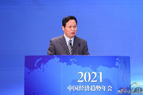 谢经荣：发行乡村振兴债券引导社会资本投资乡村