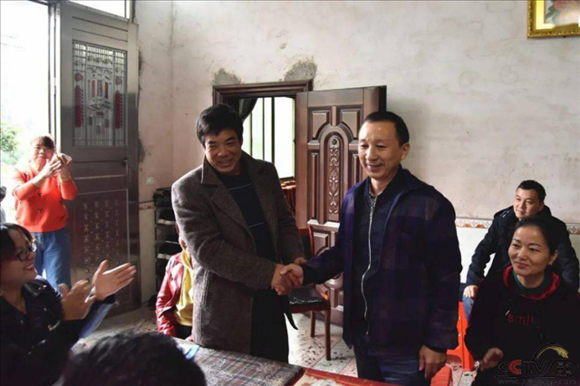 湖南涟源屋场会有板路 群众烦心事协商办