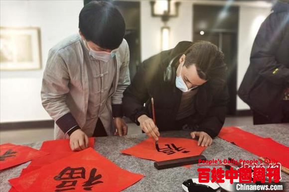 宁夏：国际友人体味中国传统文化