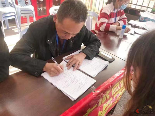 广东省汕头市龙湖区：服务窗口前移 助力乡村振兴