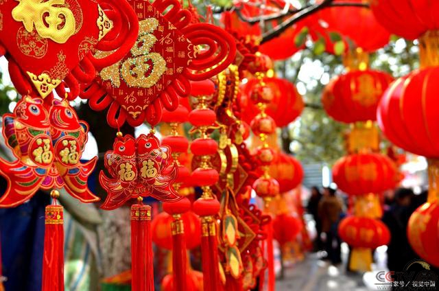大年初二，牢记“吃3样做2事”，寓意牛年发大财，有传统才有年味