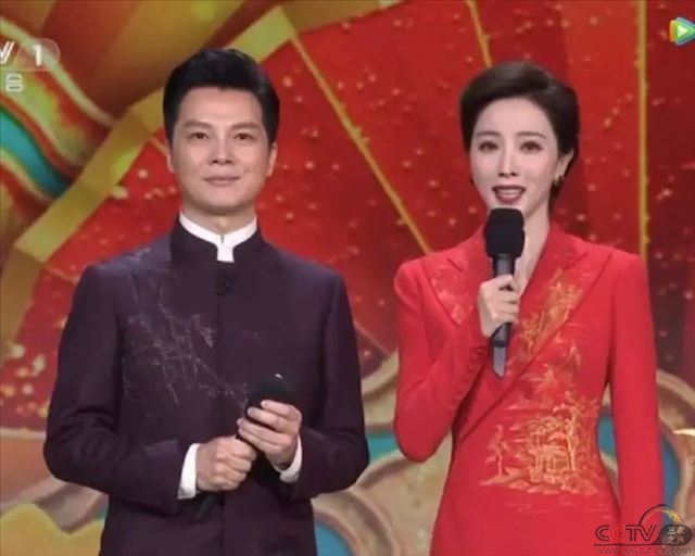 “李思思的腰”上热搜，网友：“刺痛”许多母亲和准母亲