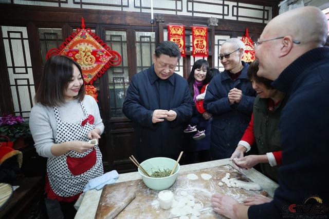新华社：习近平与人民在一起春节暖心瞬间