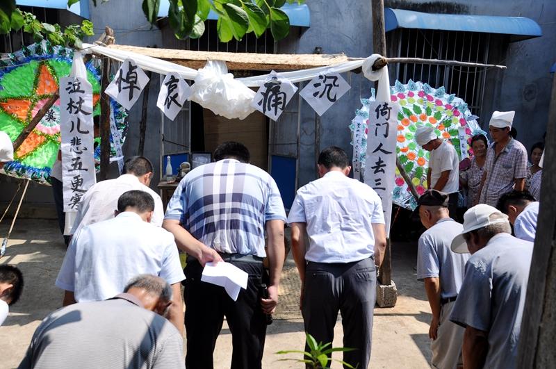 乡村丧事简办，基层政协委员为何如此关注？