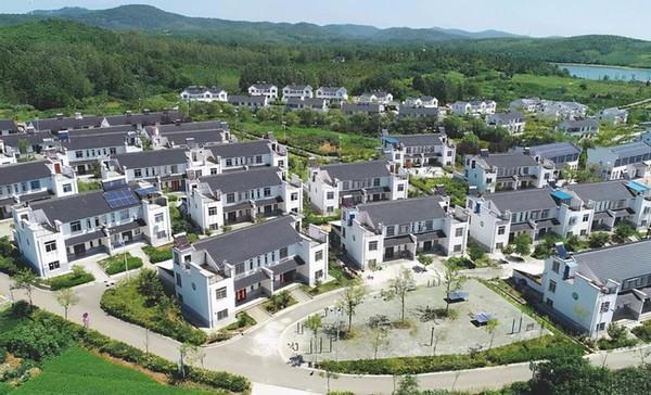 农村住房制度改革，大批农民未来将返回农村，在农村有房的高兴了