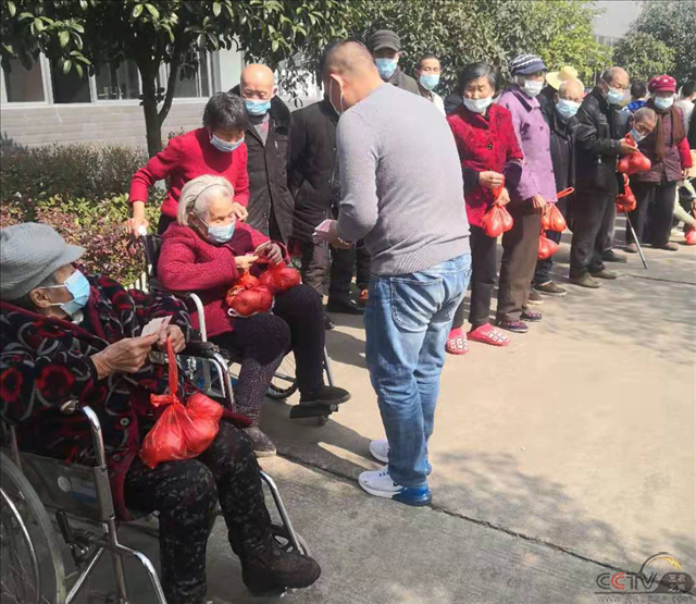湖北石首：团山寺的女婿又来看望我们了