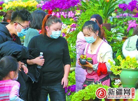 “就地过年”催生乌鲁木齐春节消费市场新变化
