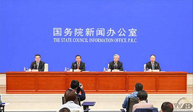 农业农村部：中国粮食安全完全有保障 有能力端牢自己的饭碗