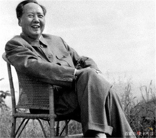 毛主席：西方政要眼中的巨人，靠什么让世界为之折服？