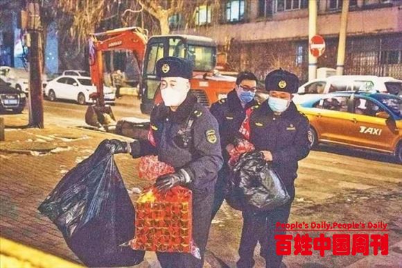 哈尔滨要求清明祭扫“无纸可烧”！网友质疑：不让烧纸难道扫码吗？
