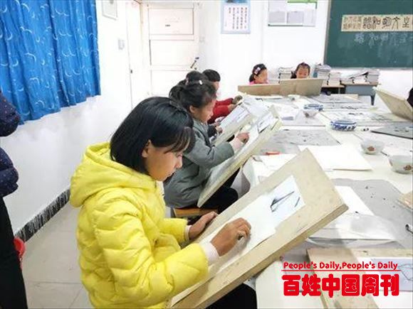取缔补习班，让教育回归校园，但教育本不都在学校