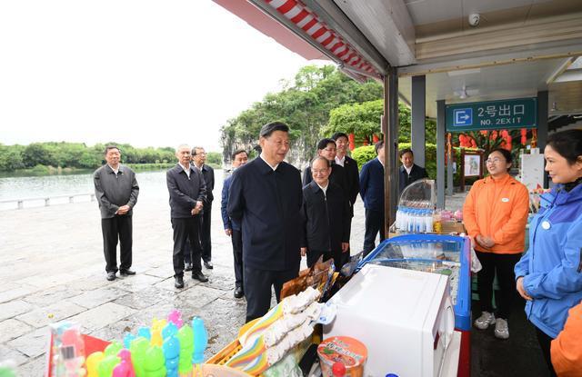 习近平在广西考察时强调解放思想深化改革凝心聚力担当实干建设新时代中国特色社会主义壮美广西