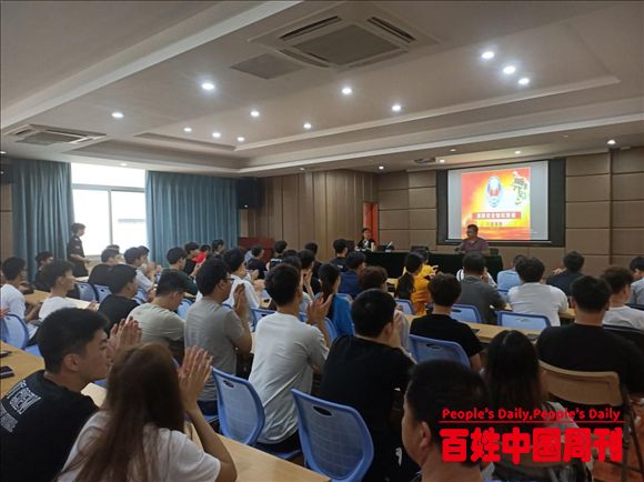 福州川安消防为福建农业职业技术学院师生做公益讲座和消防演练