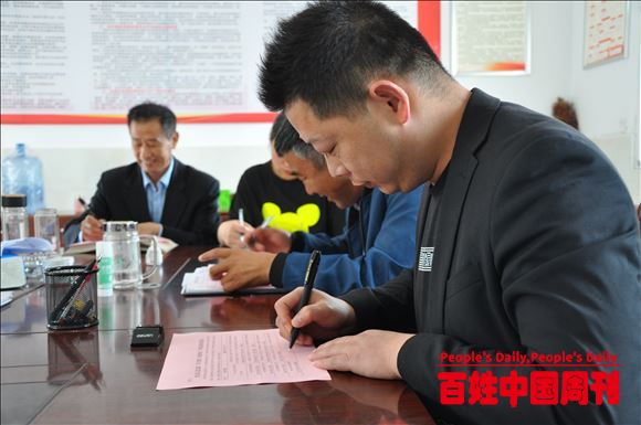 河南光山县法院：开门搞整顿 广泛听民声