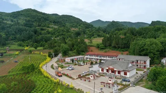 刘奇：农村改革需要“底线思维”