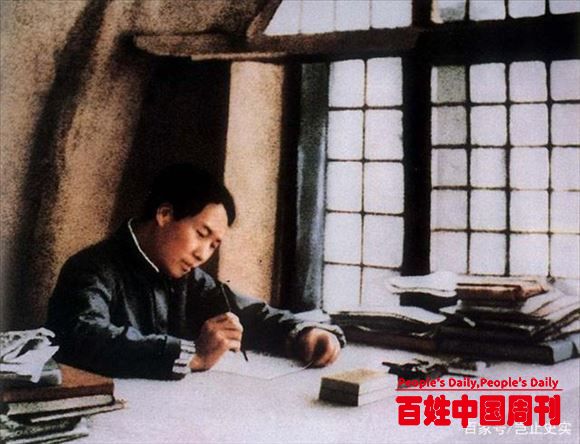 毛泽东写的“人民日报”这四个书法大字好在哪里