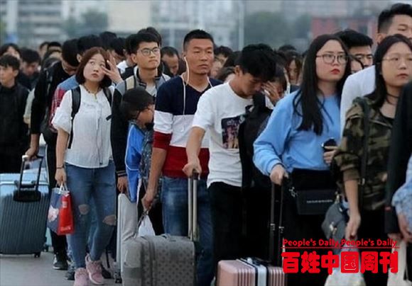 “美梦醒了”？想回国却被拒之门外，美籍华人：爹不疼娘不爱