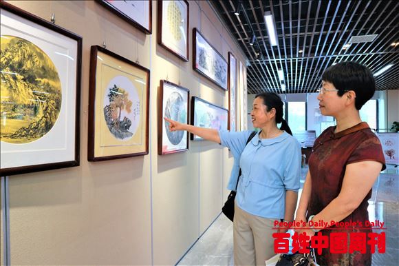 安徽亳州谯城区：首届居民美术书法摄影作品展开幕