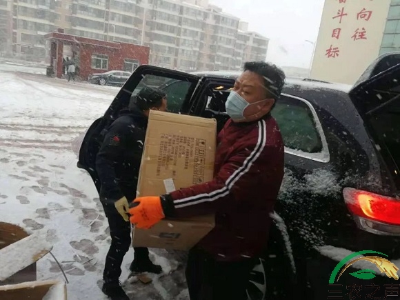河北沧州：“抗疫先锋”闫瑞——脱下戎装心不变 丹心书写中国红