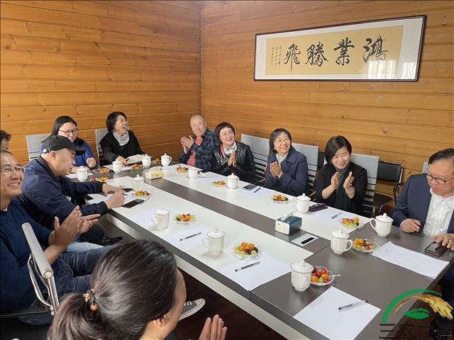 《全民健康大讲堂》工作委员会率队到今檀酒业考察调研