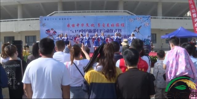 新疆奎屯：首届“空中派对•放飞梦想”风筝文化体育旅游节精彩开幕