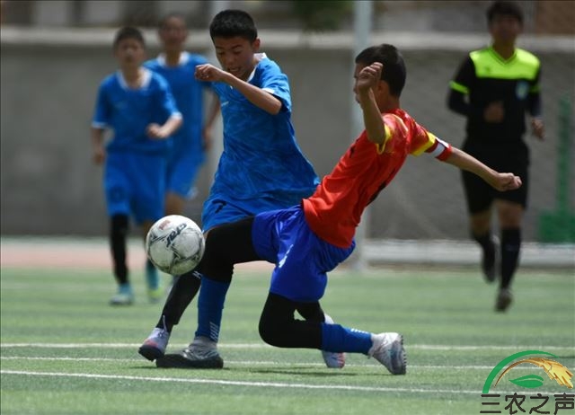 新疆巴州举行2022年青少年校园足球联赛