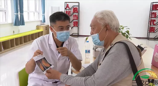 新疆奎屯：眼科义诊惠民众贴心服务暖人心