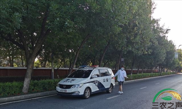 爱心护考：4名考生走错考场新疆奎屯交警火速送达